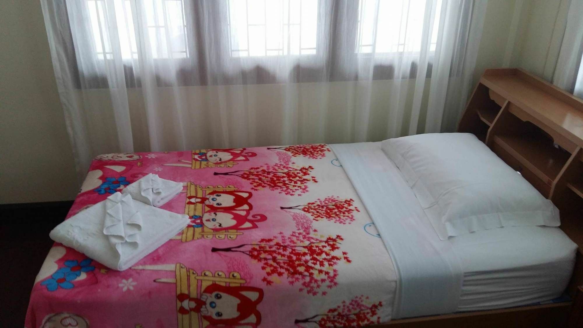 Emmanuel Guesthouse Πράτσουατ Κίρι Χαν Εξωτερικό φωτογραφία