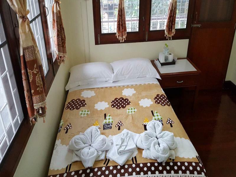 Emmanuel Guesthouse Πράτσουατ Κίρι Χαν Εξωτερικό φωτογραφία